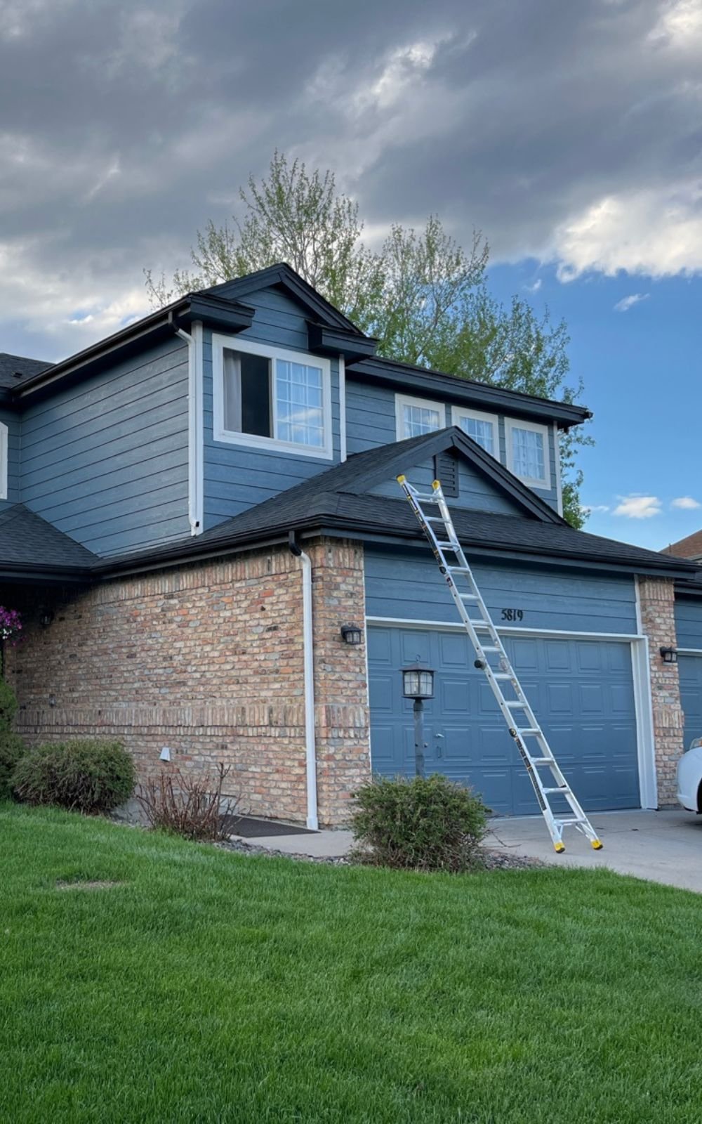 gutter installation contractor in Douglas County